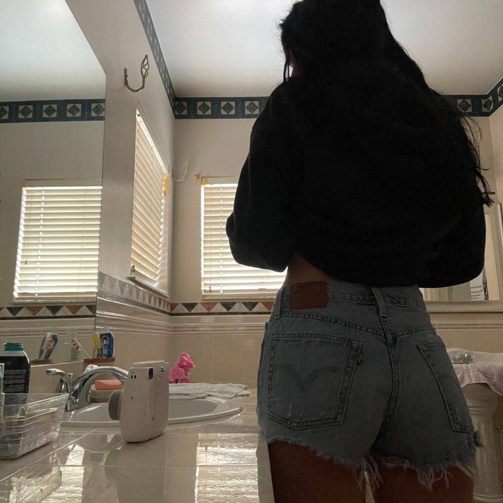 Vintage Levi’s shorts